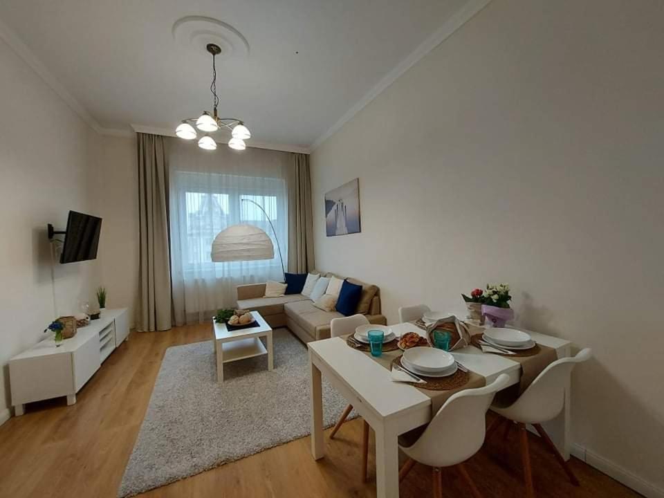 Alfoeldi Palace Apartman Debrecen Exterior foto